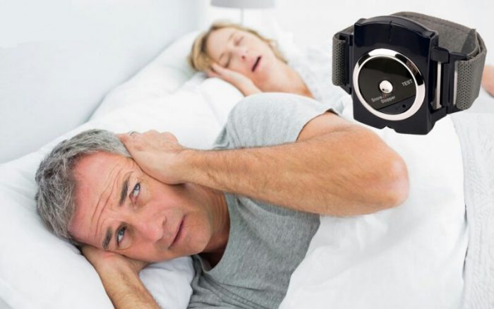 ساعت هوشمند ضد خروپف